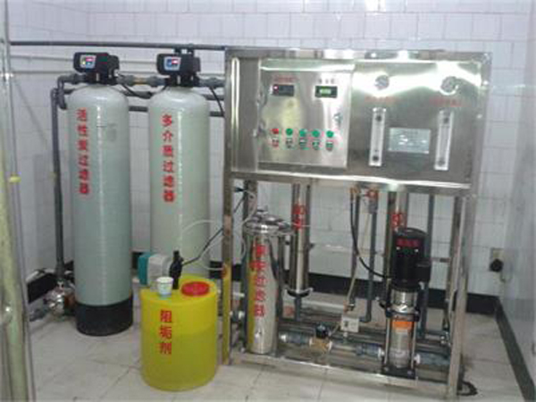 軟水器到后期為什么不能吸鹽？